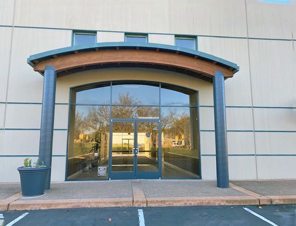 OFFICE BUILDING FOR LEASE AND SALE: 25 Executive Ct, Napa, CA 94558